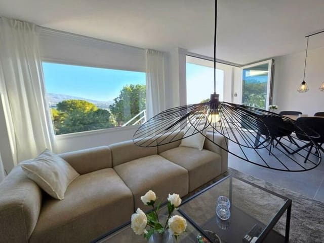 3 makuuhuone Huoneisto myytävänä paikassa Los Naranjos, Marbella mukana uima-altaan 
autotalli - 749 000 € (Ref: 9490968)