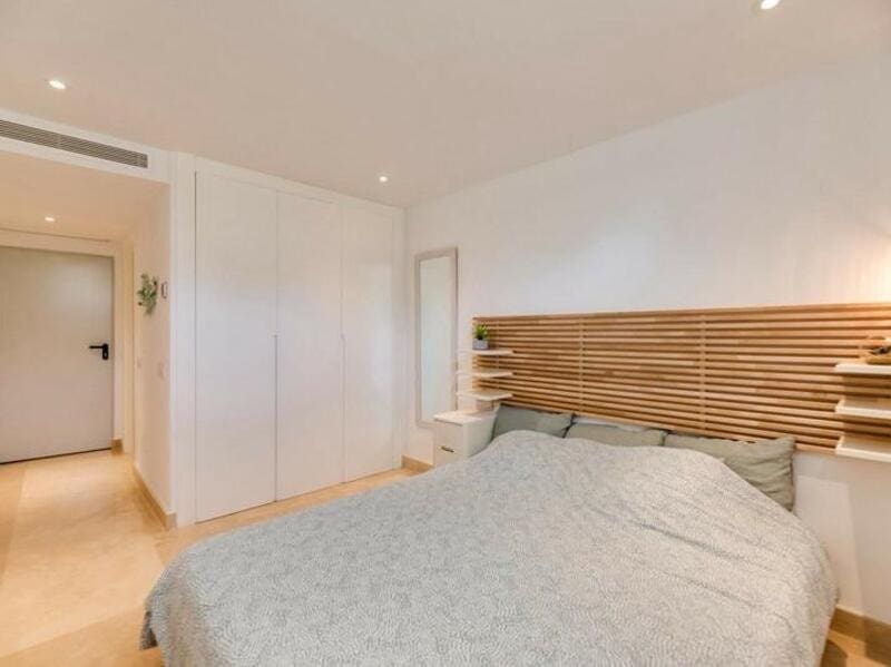 4 soverom Hus til leie i Marbella med svømmebasseng garasje - € 5 000 (Ref: 9494140)