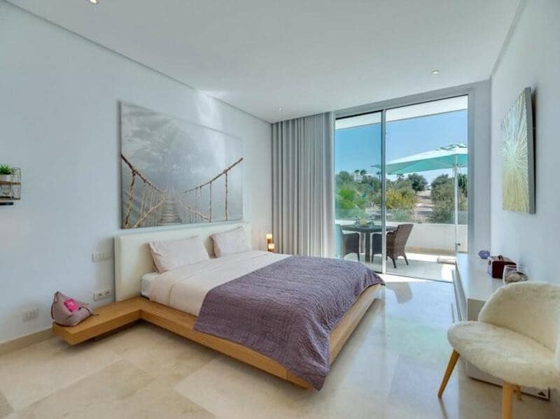 4 soverom Hus til leie i Marbella med svømmebasseng garasje - € 5 000 (Ref: 9494140)