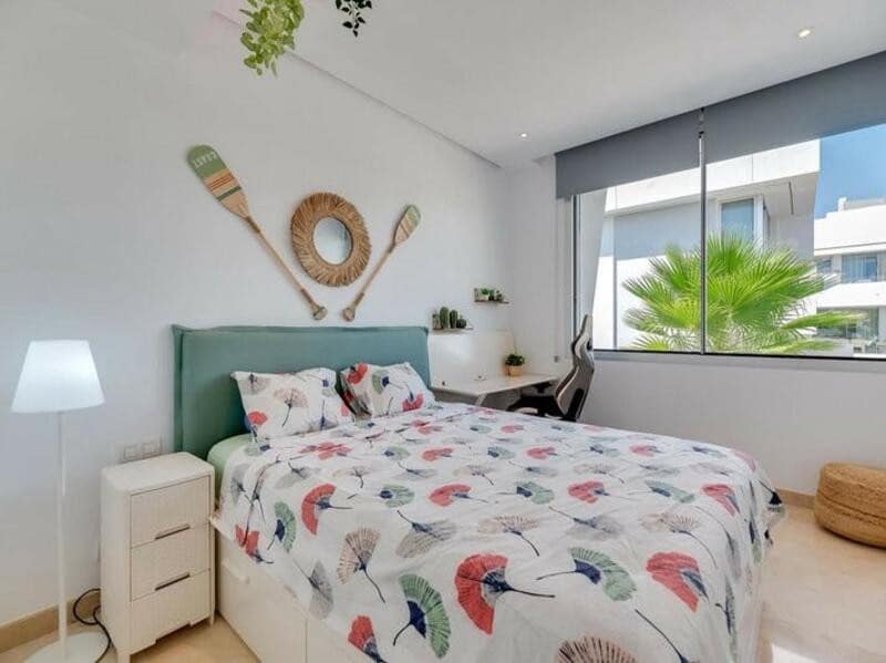 4 soverom Hus til leie i Marbella med svømmebasseng garasje - € 5 000 (Ref: 9494140)