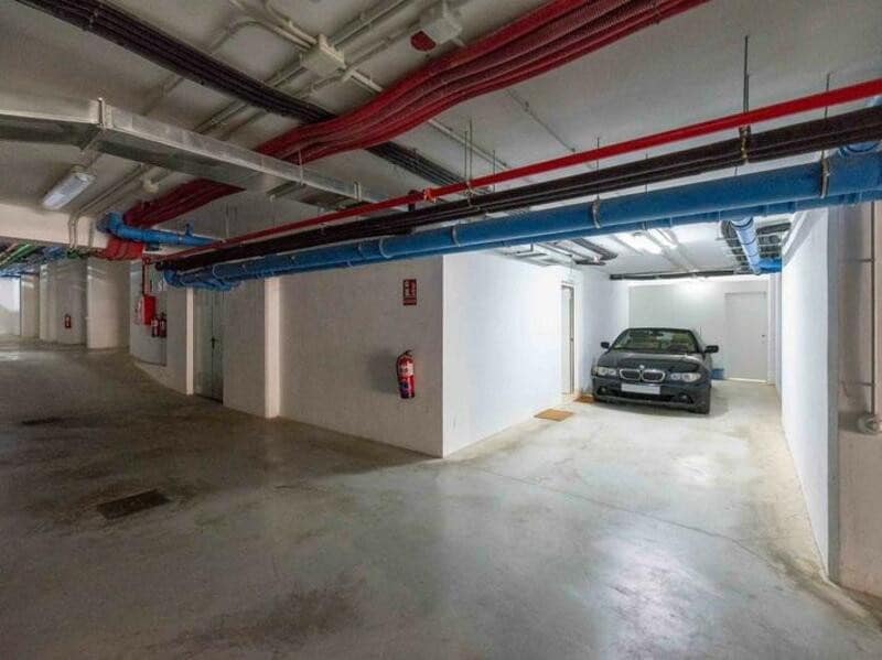 4 soverom Hus til leie i Marbella med svømmebasseng garasje - € 5 000 (Ref: 9494140)