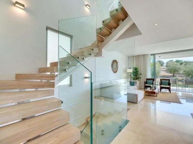 4 makuuhuone Omakotitalo vuokrattavana paikassa Río Real, Marbella mukana uima-altaan 
autotalli - 5 000 € (Ref: 9494140)