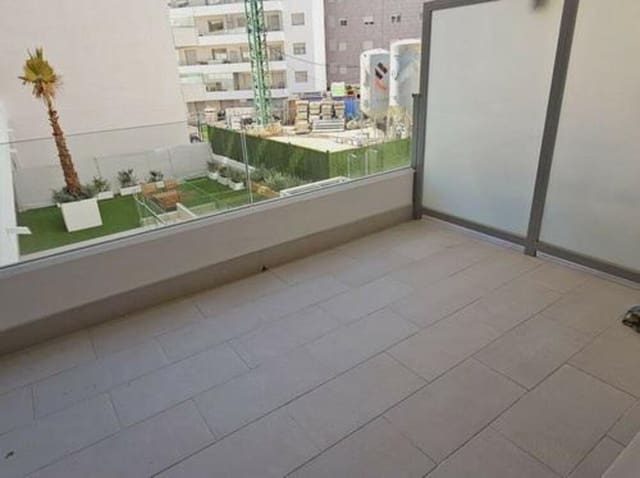 3 quarto Apartamento para venda em Nueva Andalucía Centro, Marbella com piscina garagem - 445 000 € (Ref: 9494141)