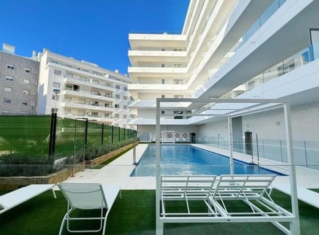 3 quarto Apartamento para venda em Nueva Andalucía Centro, Marbella com piscina garagem - 445 000 € (Ref: 9494141)