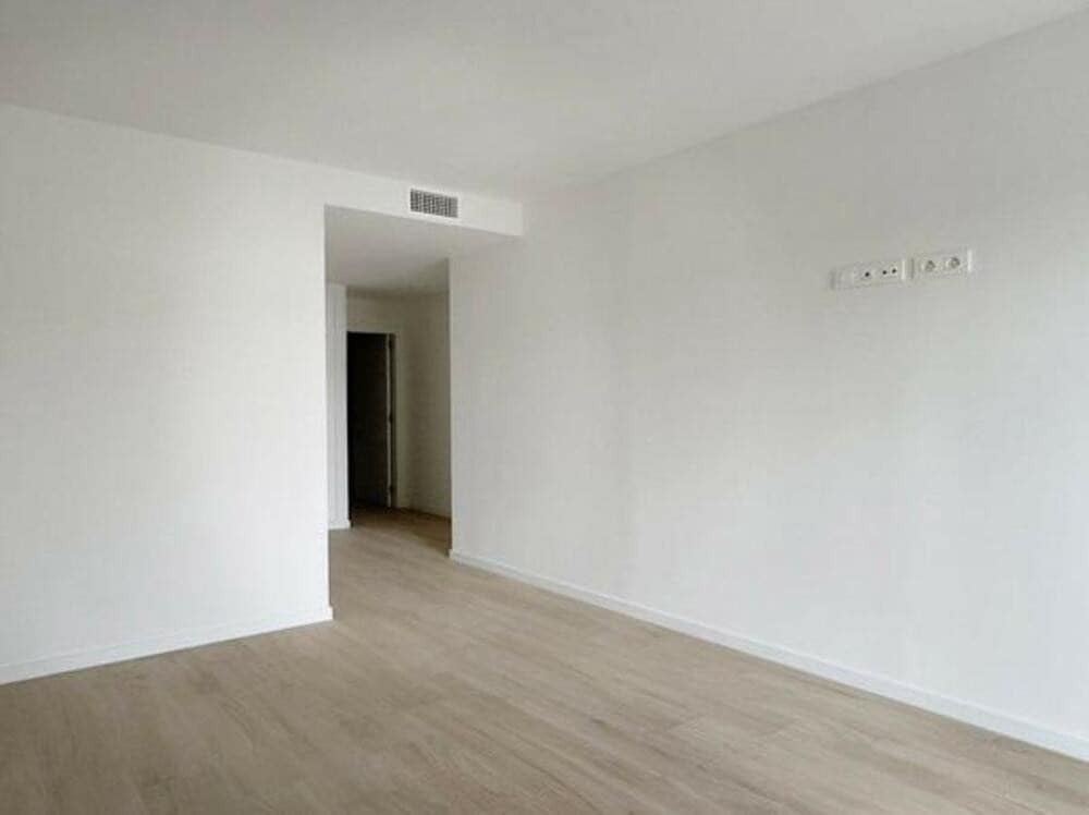 3 quarto Apartamento para venda em Nueva Andalucia com piscina garagem - 445 000 € (Ref: 9494141)
