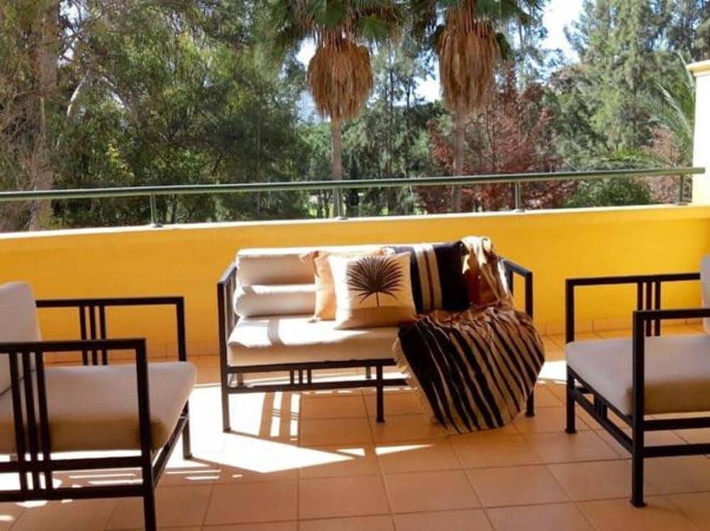 3 soverom Leilighet til leie i Marbella med svømmebasseng garasje - € 2 500 (Ref: 9494143)