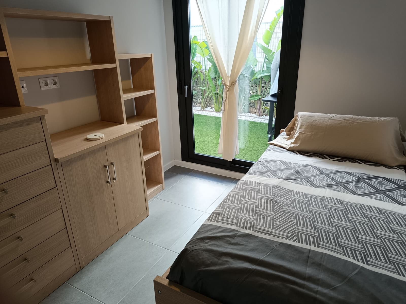 3 bedroom Semi-detached Villa for rent in Riviera del Sol with pool garage - € 5,000 (Ref: 9496658)