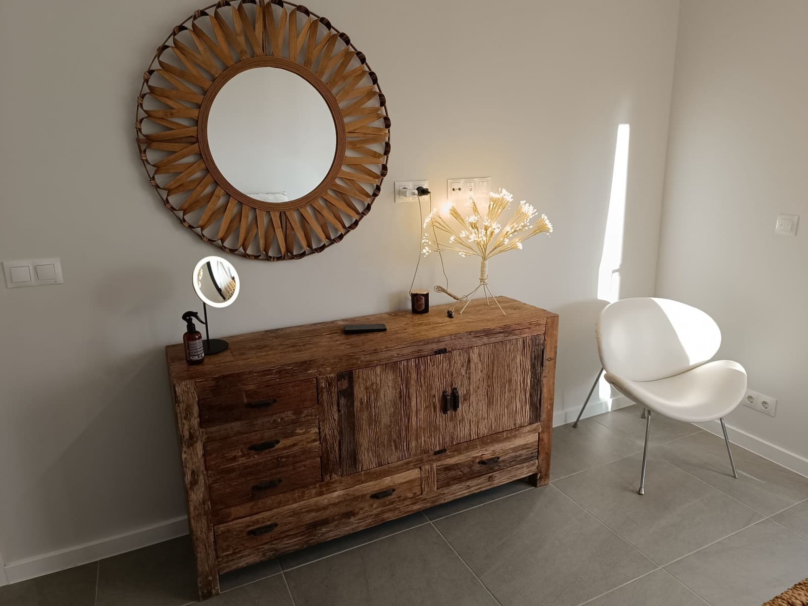 3 bedroom Semi-detached Villa for rent in Riviera del Sol with pool garage - € 5,000 (Ref: 9496658)