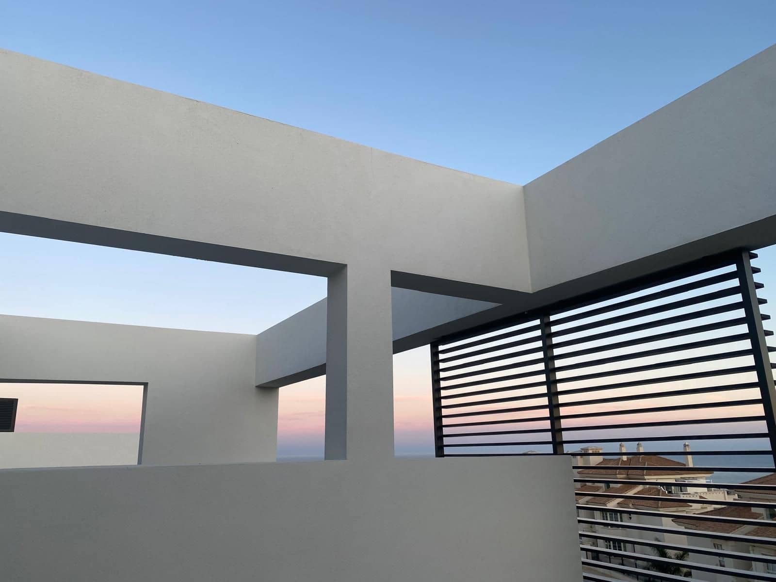 3 makuuhuone Paritalo vuokrattavana paikassa Riviera del Sol mukana uima-altaan 
autotalli - 5 000 € (Ref: 9496658)
