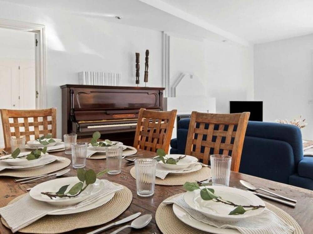 3 soverom Kjedet enebolig til salgs i Estepona med svømmebasseng garasje - € 650 000 (Ref: 9498890)