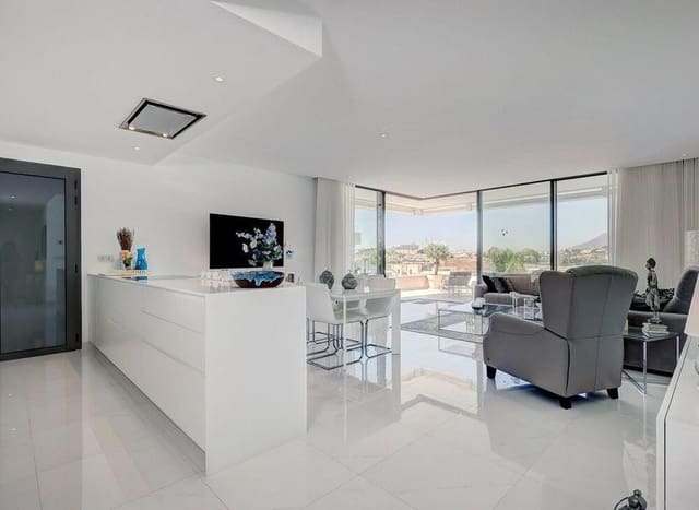 3 sypialnia Apartament do wynajęcia w Nueva Atalaya, Estepona z basenem garażem - 3 500 € (Ref: 9500958)