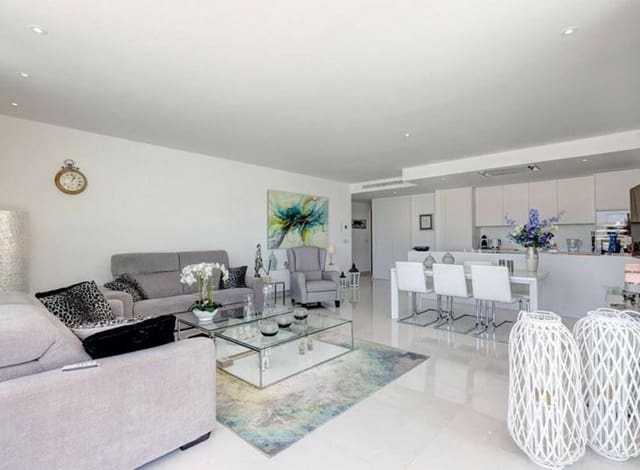 3 sypialnia Apartament do wynajęcia w Nueva Atalaya, Estepona z basenem garażem - 3 500 € (Ref: 9500958)