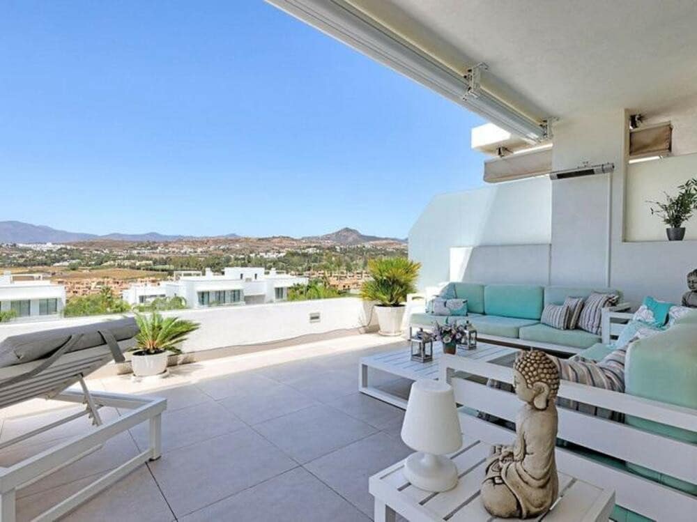 3 sypialnia Apartament do wynajęcia w New Golden Mile z basenem garażem - 3 500 € (Ref: 9500958)