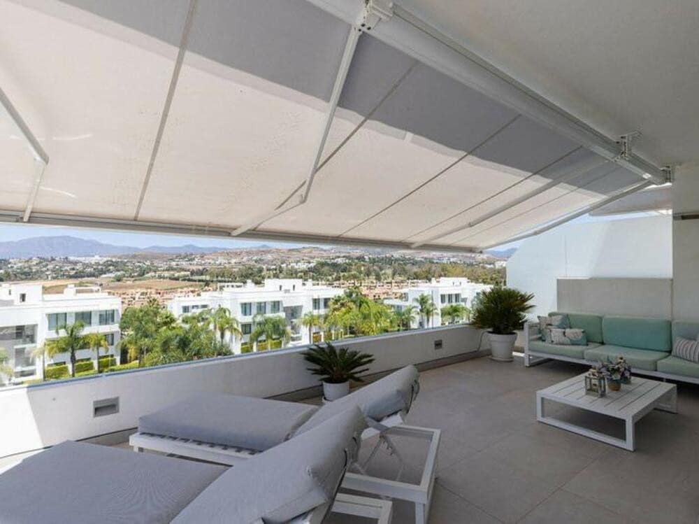 3 sypialnia Apartament do wynajęcia w New Golden Mile z basenem garażem - 3 500 € (Ref: 9500958)