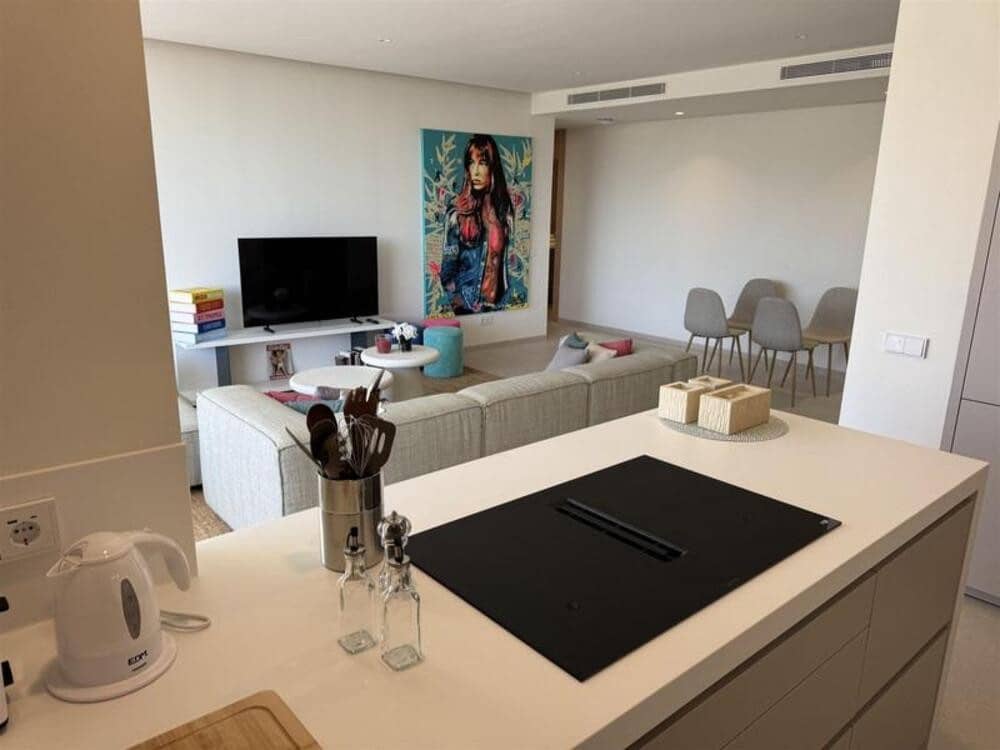 2 soveværelse Lejlighed til leje i Benahavis med swimmingpool - € 4.000 (Ref: 9500959)