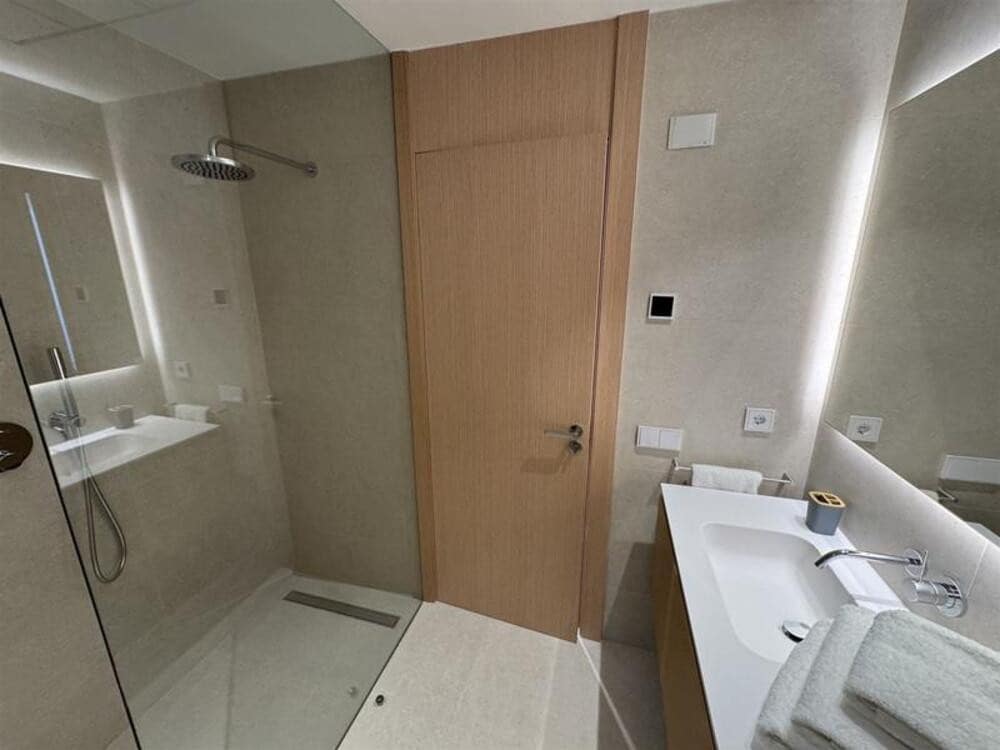 2 soveværelse Lejlighed til leje i Benahavis med swimmingpool - € 4.000 (Ref: 9500959)