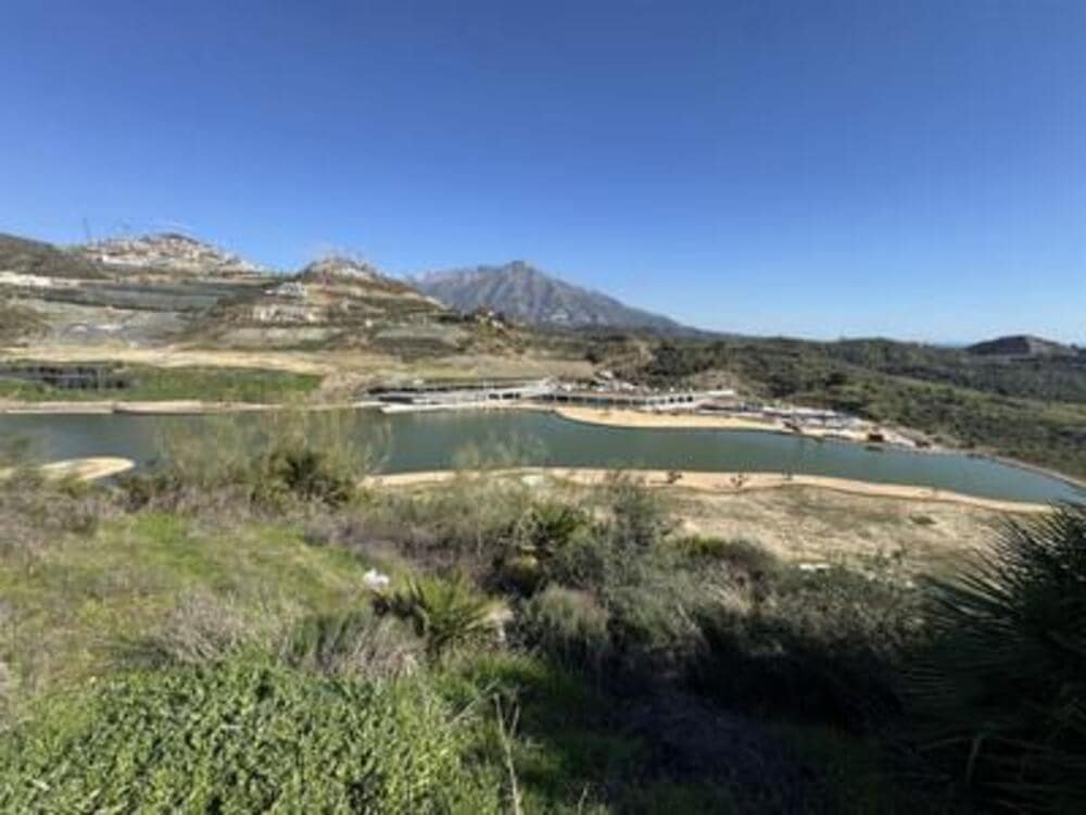 2 soveværelse Lejlighed til leje i Benahavis med swimmingpool - € 4.000 (Ref: 9500959)