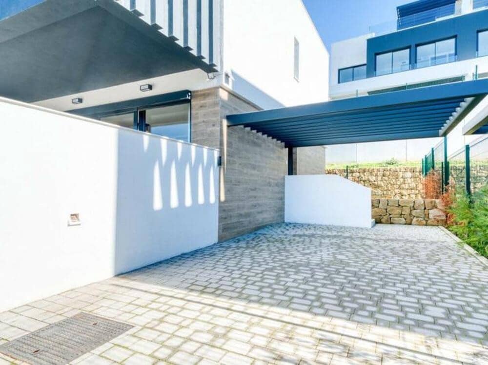 3 bedroom Townhouse for sale in New Golden Mile with pool garage - € 675,000 (Ref: 9503694)