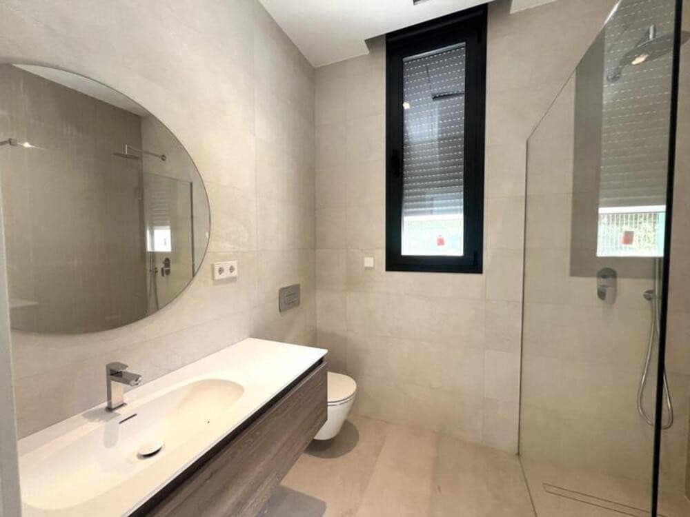 5 soverom Villa til salgs i Estepona med svømmebasseng garasje - € 2 000 000 (Ref: 9503696)