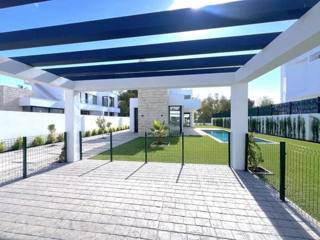 5 soverom Villa til salgs i Nueva Atalaya, Estepona med svømmebasseng garasje - € 2 000 000 (Ref: 9503696)