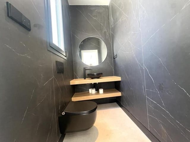 5 slaapkamer Villa te koop in Nueva Atalaya, Estepona met zwembad garage - € 2.000.000 (Ref: 9503696)
