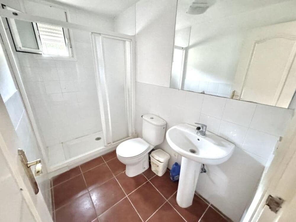 5 bedroom Villa for sale in Nueva Andalucia with pool garage - € 1,695,000 (Ref: 9503699)