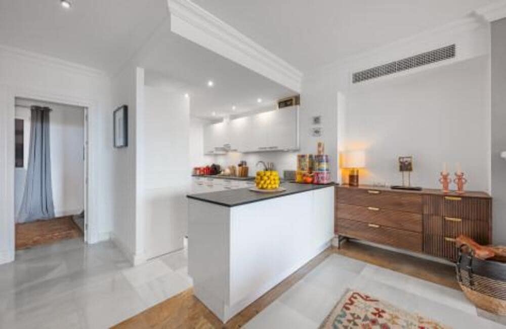 4 bedroom Apartment for sale in Monte Halcones with pool garage - € 875,000 (Ref: 9508057)