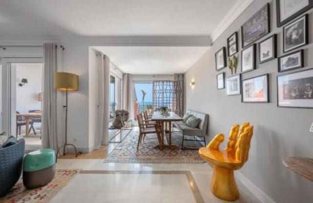 4 soveværelse Lejlighed til salg i Monte Halcones, Benahavís med swimmingpool garage - € 875.000 (Ref: 9508057)