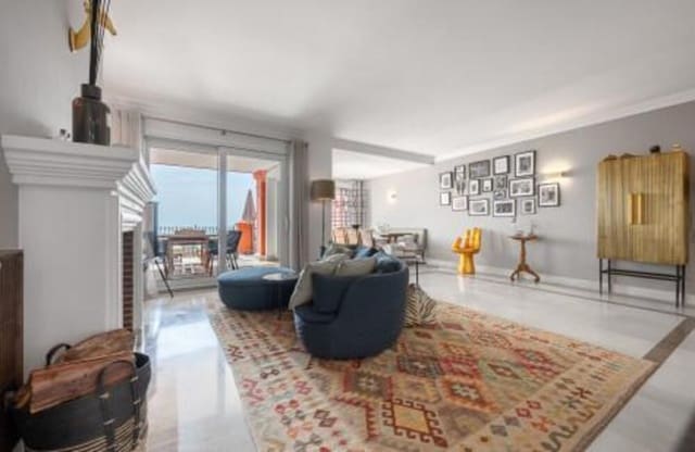 4 soveværelse Lejlighed til salg i Monte Halcones, Benahavís med swimmingpool garage - € 875.000 (Ref: 9508057)