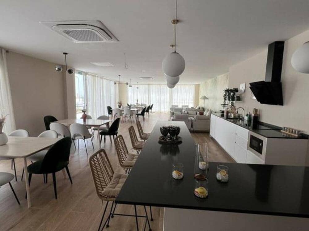 4 Zimmer Haus zu verkaufen in Mijas Costa mit Pool Garage - 900.000 € (Ref: 9508058)