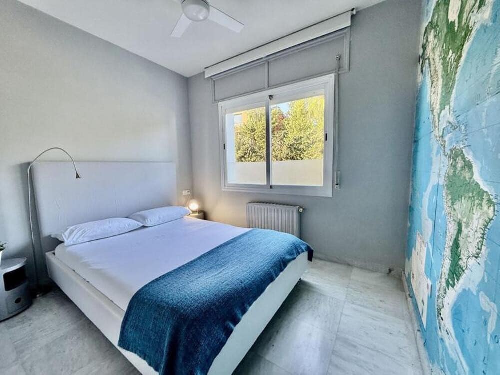 4 sypialnia Dom blizniak na sprzedaż w Guadalmina z basenem garażem - 1 100 000 € (Ref: 9508059)