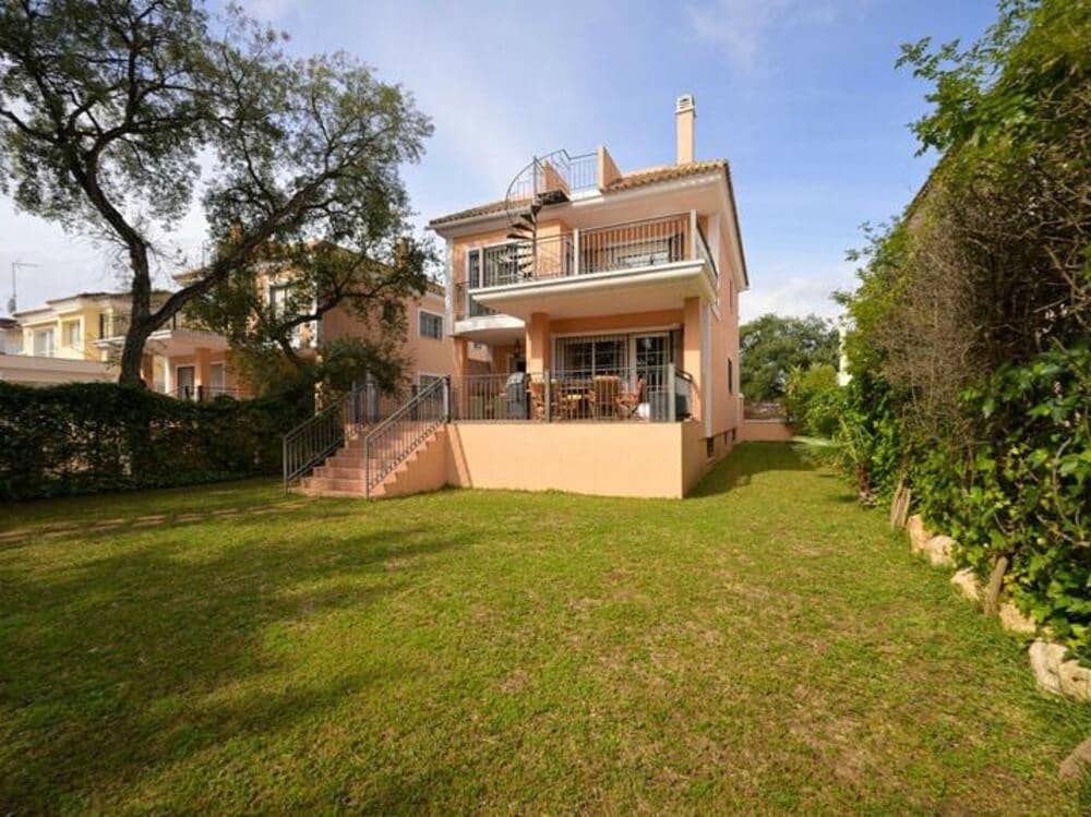 5 sypialnia Willa na sprzedaż w Marbella z basenem garażem - 1 100 000 € (Ref: 9508060)