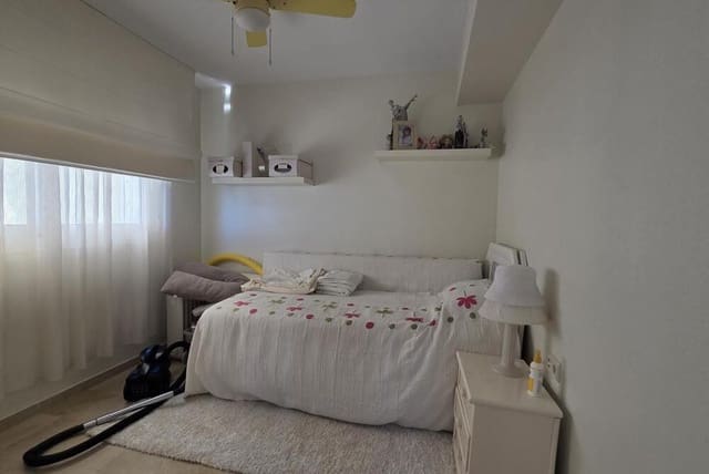 3 sovrum Takvåning till salu i Marbesa, Marbella med pool garage - 825 000 € (Ref: 9508061)