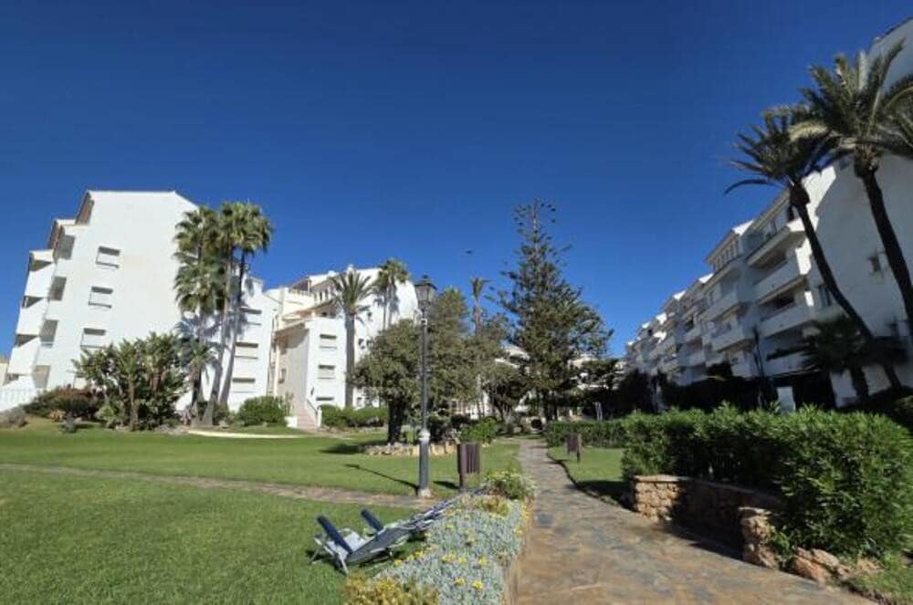 3 sovrum Takvåning till salu i Marbella med pool garage - 825 000 € (Ref: 9508061)