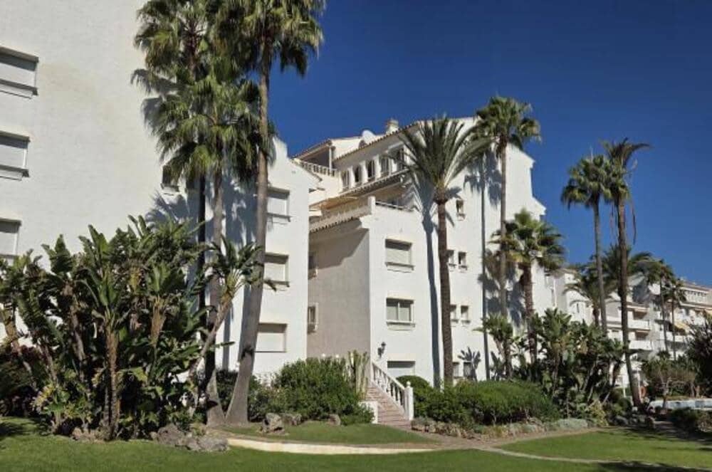 3 sovrum Takvåning till salu i Marbella med pool garage - 825 000 € (Ref: 9508061)