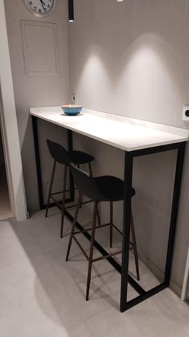 2 sypialnia Penthouse do wynajęcia w Puerto Banus, Marbella z basenem garażem - 2 800 € (Ref: 9511896)