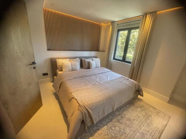 4 Zimmer Haus zu verkaufen in San Pedro de Alcántara Pueblo, Marbella mit Pool Garage - 1.350.000 € (Ref: 9511898)