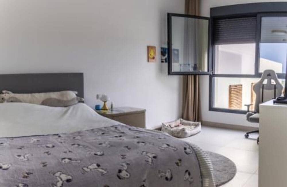 3 bedroom Townhouse for sale in Casares with pool garage - € 795,000 (Ref: 9511900)