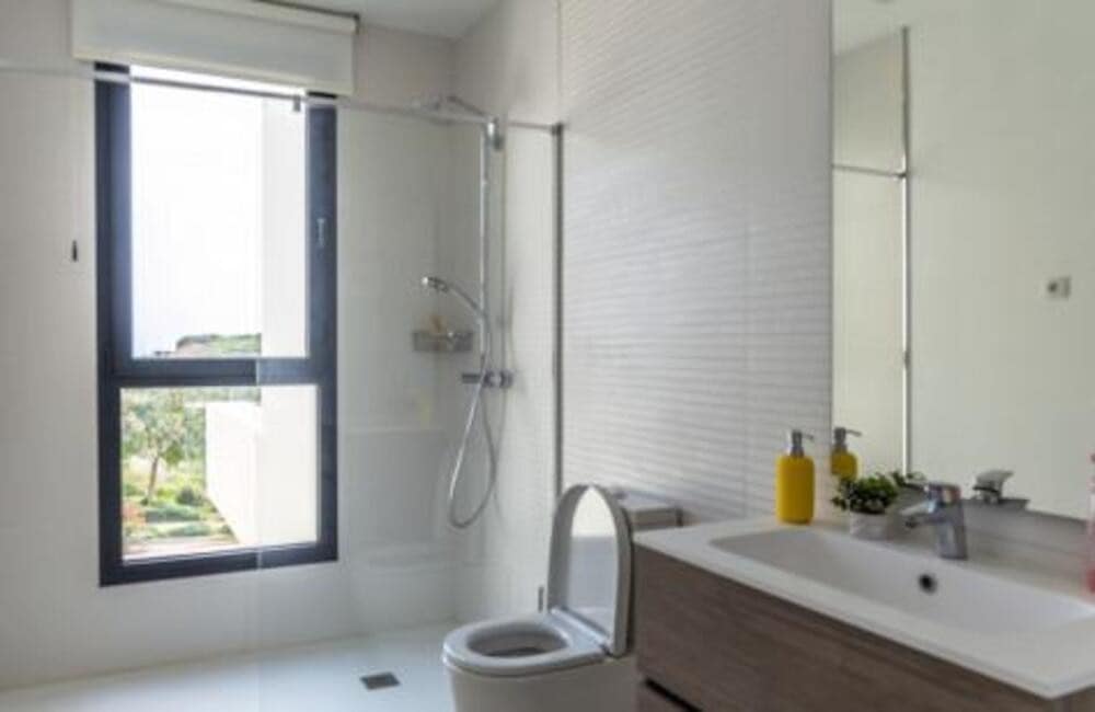 3 bedroom Townhouse for sale in Casares with pool garage - € 795,000 (Ref: 9511900)