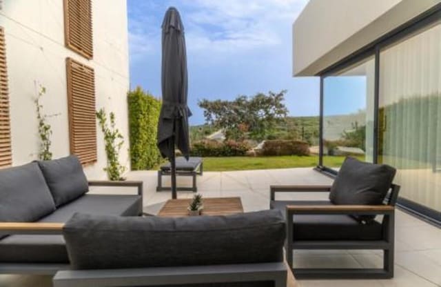 3 chambre Maison de Ville à vendre à Casares Golf - Casares del Sol, Casares avec piscine garage - 890 000 € (Ref: 9511900)