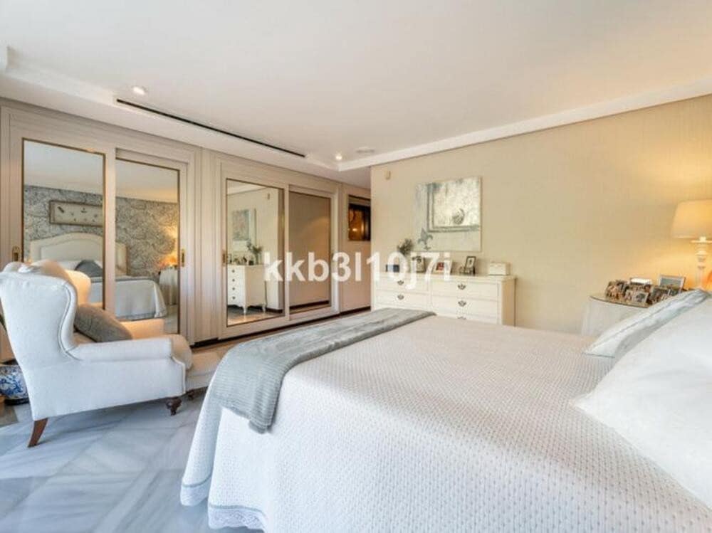 4 soveværelse Lejlighed til salg i Marbella med swimmingpool garage - € 2.650.000 (Ref: 9511902)