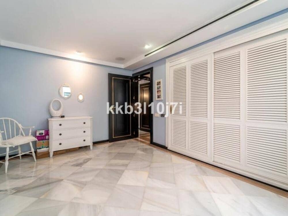 4 soveværelse Lejlighed til salg i Marbella med swimmingpool garage - € 2.650.000 (Ref: 9511902)