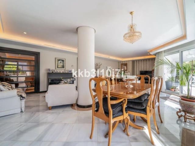 4 soverom Leilighet til salgs i Playa de Fontanilla, Marbella med svømmebasseng garasje - € 2 650 000 (Ref: 9511902)