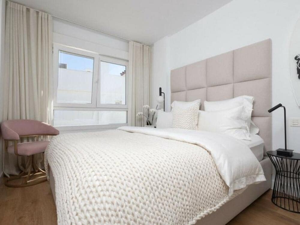 4 makuuhuone Paritalo myytävänä paikassa Calahonda mukana uima-altaan - 775 000 € (Ref: 9511903)