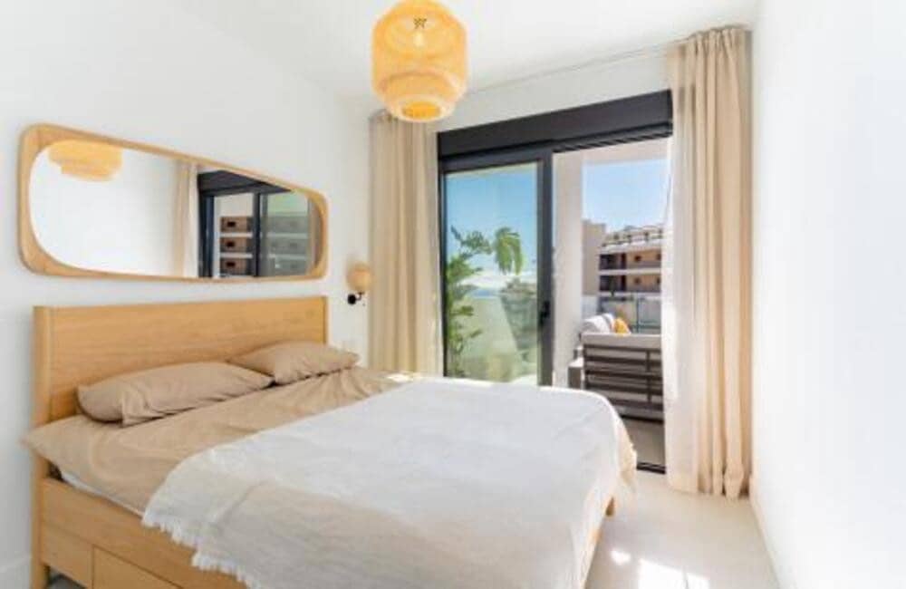 2 makuuhuone Huoneisto vuokrattavana paikassa Fuengirola mukana uima-altaan 
autotalli - 2 500 € (Ref: 9518275)