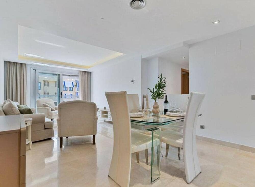 3 chambre Penthouse à vendre à San Pedro de Alcantara avec piscine garage - 600 000 € (Ref: 9518276)