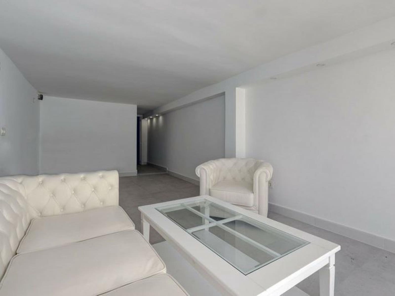 6 soveværelse Villa til salg i Marbella med swimmingpool garage - € 1.500.000 (Ref: 9518278)