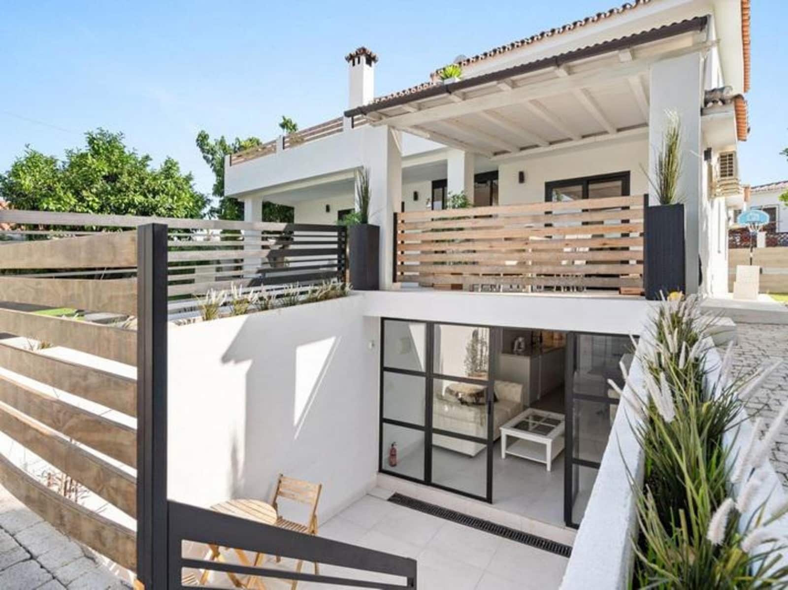 6 soveværelse Villa til salg i Marbella med swimmingpool garage - € 1.500.000 (Ref: 9518278)