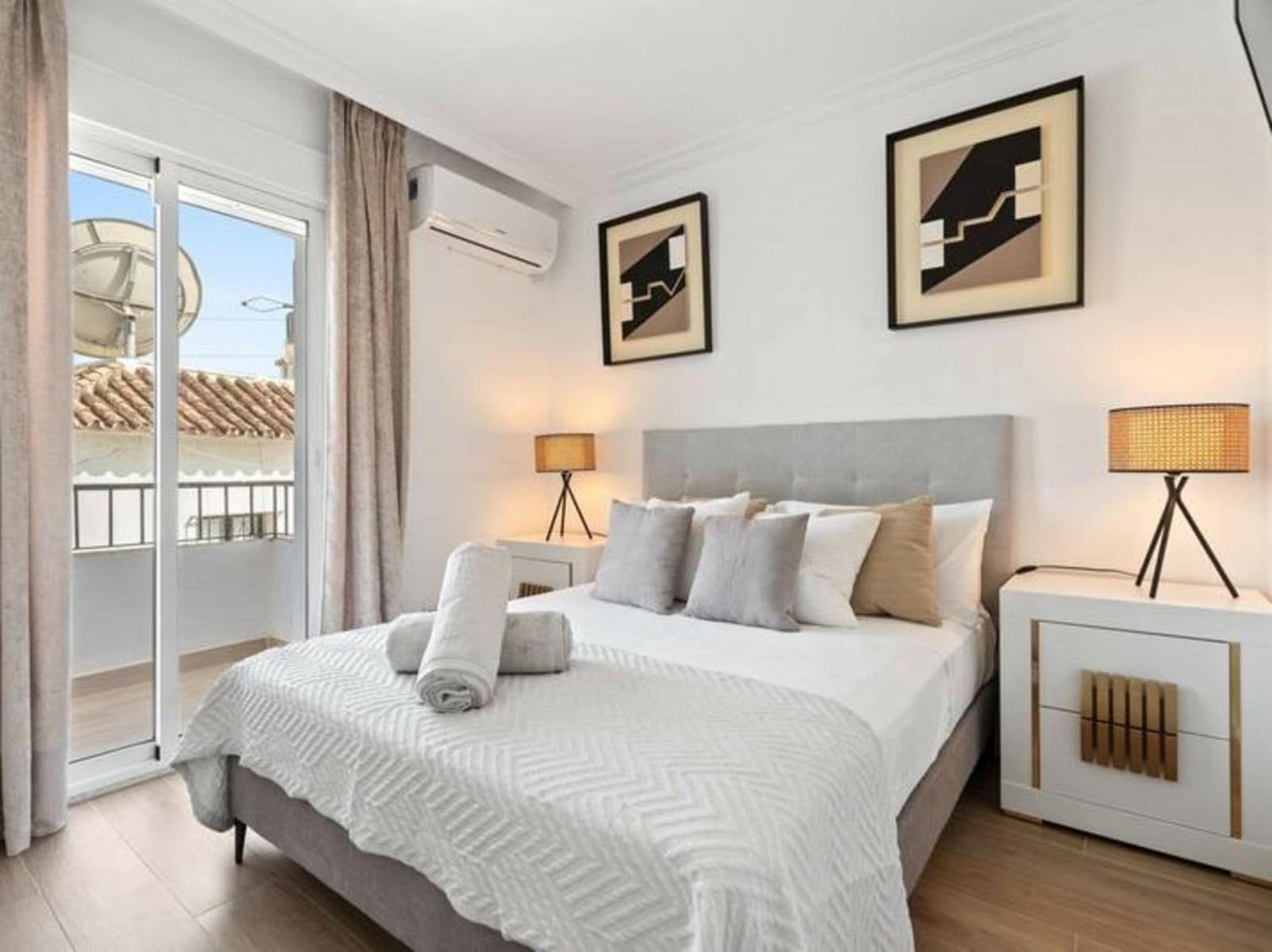 6 soveværelse Villa til salg i Marbella med swimmingpool garage - € 1.500.000 (Ref: 9518278)