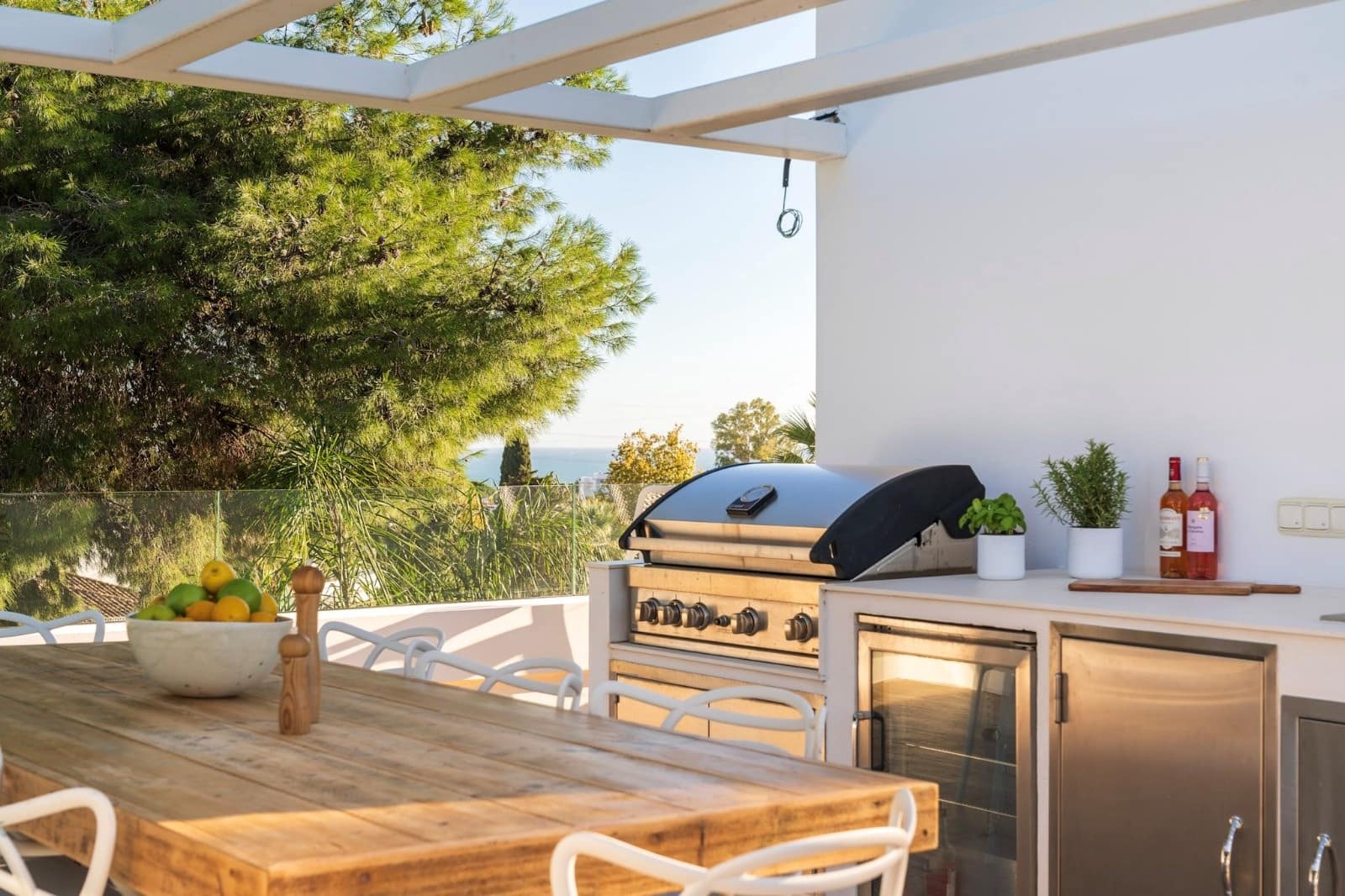 5 soverom Villa til salgs i Marbella med svømmebasseng garasje - € 2 350 000 (Ref: 9523776)